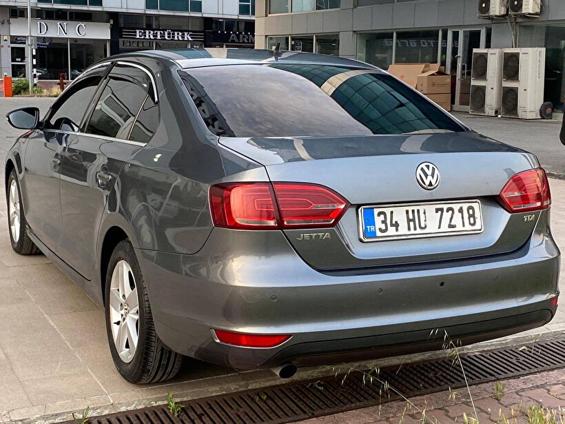 2013 Dizel Otomatik Volkswagen Jetta Gri Polat Araç Dizayn Otomotiv İnşaat Sanayi Ve Ticaret Limited Şirketi