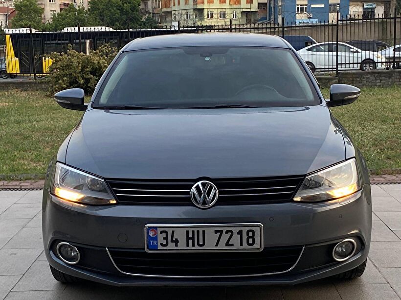 2013 Dizel Otomatik Volkswagen Jetta Gri Polat Araç Dizayn Otomotiv İnşaat Sanayi Ve Ticaret Limited Şirketi