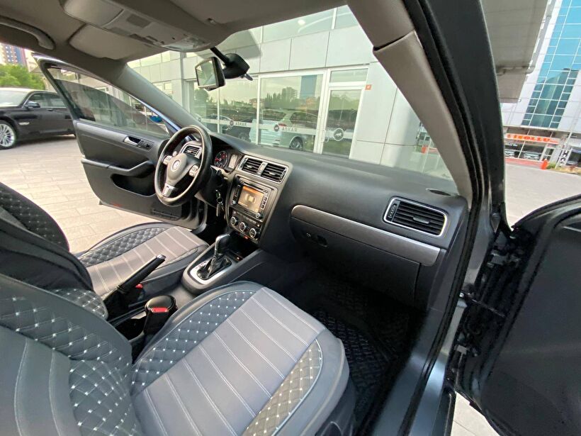 2013 Dizel Otomatik Volkswagen Jetta Gri Polat Araç Dizayn Otomotiv İnşaat Sanayi Ve Ticaret Limited Şirketi