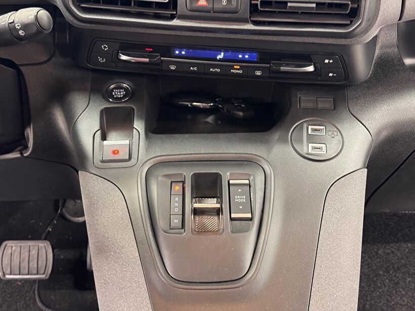 2024 Dizel Otomatik Peugeot Rifter Yeşil Polat Araç Dizayn Otomotiv İnşaat Sanayi Ve Ticaret Limited Şirketi