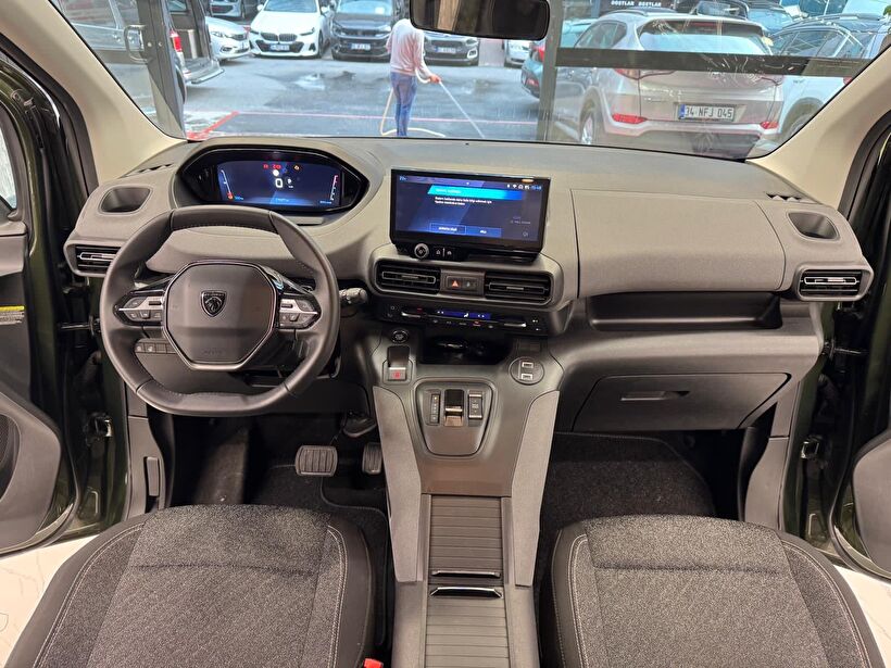 2024 Dizel Otomatik Peugeot Rifter Yeşil Polat Araç Dizayn Otomotiv İnşaat Sanayi Ve Ticaret Limited Şirketi