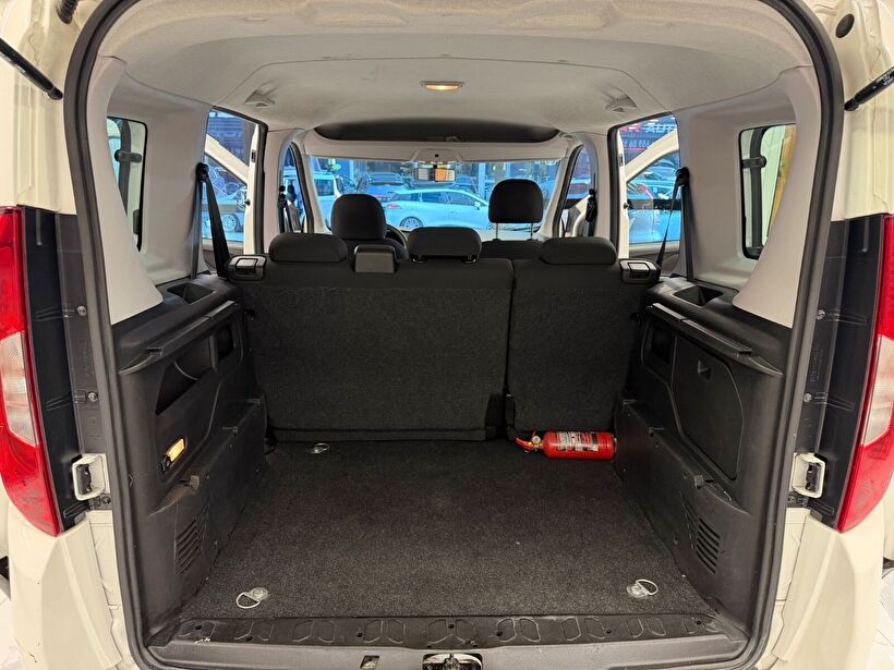 2022 Dizel Manuel Fiat Doblo Combi Beyaz Polat Araç Dizayn Otomotiv İnşaat Sanayi Ve Ticaret Limited Şirketi