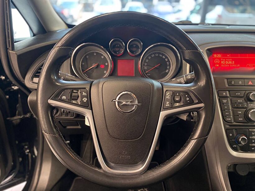 2017 Dizel Otomatik Opel Astra Siyah Polat Araç Dizayn Otomotiv İnşaat Sanayi Ve Ticaret Limited Şirketi