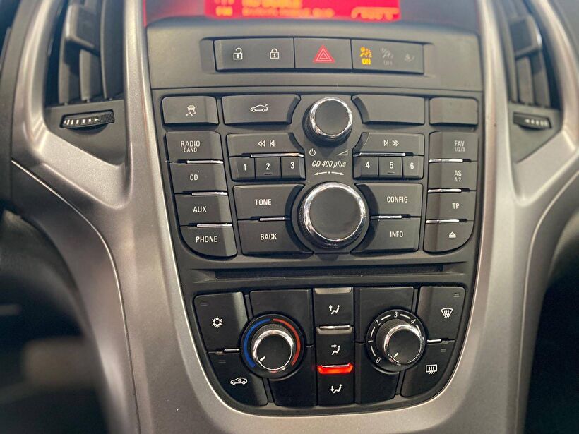 2017 Dizel Otomatik Opel Astra Siyah Polat Araç Dizayn Otomotiv İnşaat Sanayi Ve Ticaret Limited Şirketi