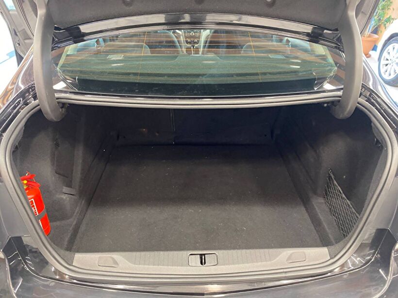 2017 Dizel Otomatik Opel Astra Siyah Polat Araç Dizayn Otomotiv İnşaat Sanayi Ve Ticaret Limited Şirketi