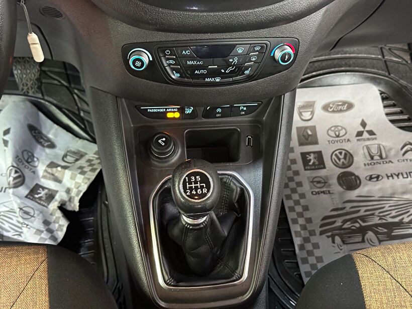 2021 Dizel Manuel Ford Tourneo Courier Gri Polat Araç Dizayn Otomotiv İnşaat Sanayi Ve Ticaret Limited Şirketi