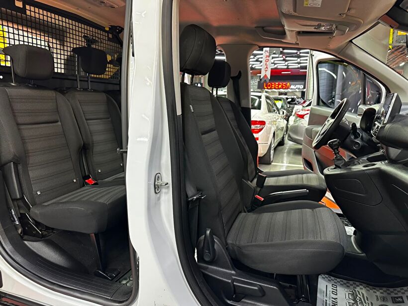 2023 Dizel Manuel Opel Combo Life Beyaz Polat Araç Dizayn Otomotiv İnşaat Sanayi Ve Ticaret Limited Şirketi