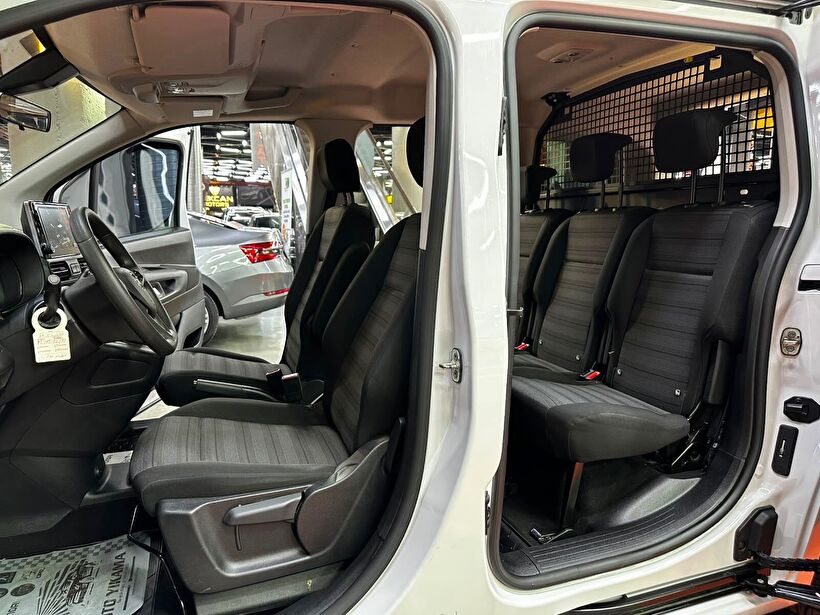 2023 Dizel Manuel Opel Combo Life Beyaz Polat Araç Dizayn Otomotiv İnşaat Sanayi Ve Ticaret Limited Şirketi