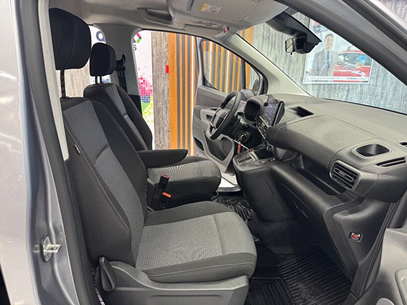 2025 Dizel Otomatik Toyota Proace City Gri Polat Araç Dizayn Otomotiv İnşaat Sanayi Ve Ticaret Limited Şirketi