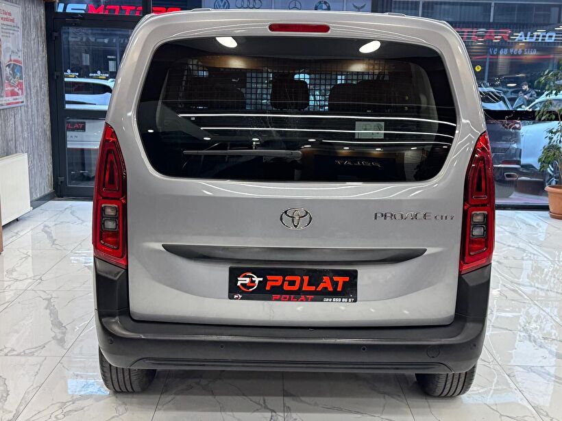 2025 Dizel Otomatik Toyota Proace City Gri Polat Araç Dizayn Otomotiv İnşaat Sanayi Ve Ticaret Limited Şirketi
