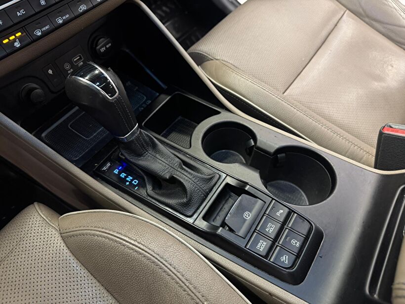 2020 Dizel Otomatik Hyundai Tucson Beyaz Polat Araç Dizayn Otomotiv İnşaat Sanayi Ve Ticaret Limited Şirketi