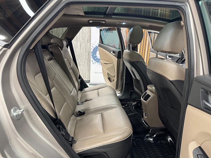 2020 Dizel Otomatik Hyundai Tucson Beyaz Polat Araç Dizayn Otomotiv İnşaat Sanayi Ve Ticaret Limited Şirketi