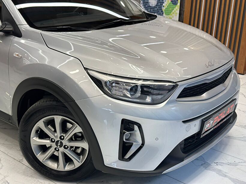 2023 Benzin Otomatik Kia Stonic Gri Polat Araç Dizayn Otomotiv İnşaat Sanayi Ve Ticaret Limited Şirketi