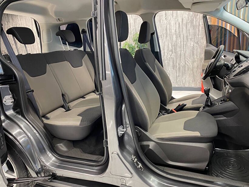 2021 Dizel Manuel Ford Tourneo Courier Gri Polat Araç Dizayn Otomotiv İnşaat Sanayi Ve Ticaret Limited Şirketi