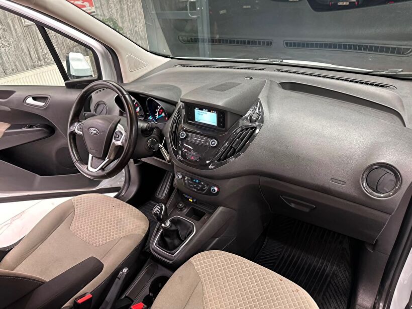 2023 Dizel Manuel Ford Tourneo Courier Beyaz Polat Araç Dizayn Otomotiv İnşaat Sanayi Ve Ticaret Limited Şirketi