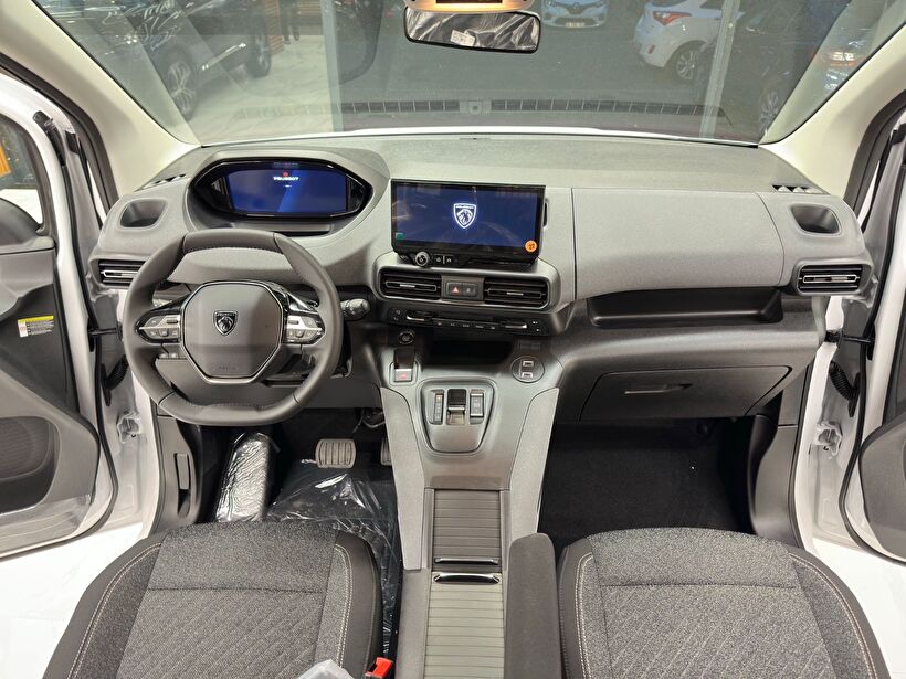 2025 Dizel Otomatik Peugeot Rifter Beyaz Polat Araç Dizayn Otomotiv İnşaat Sanayi Ve Ticaret Limited Şirketi