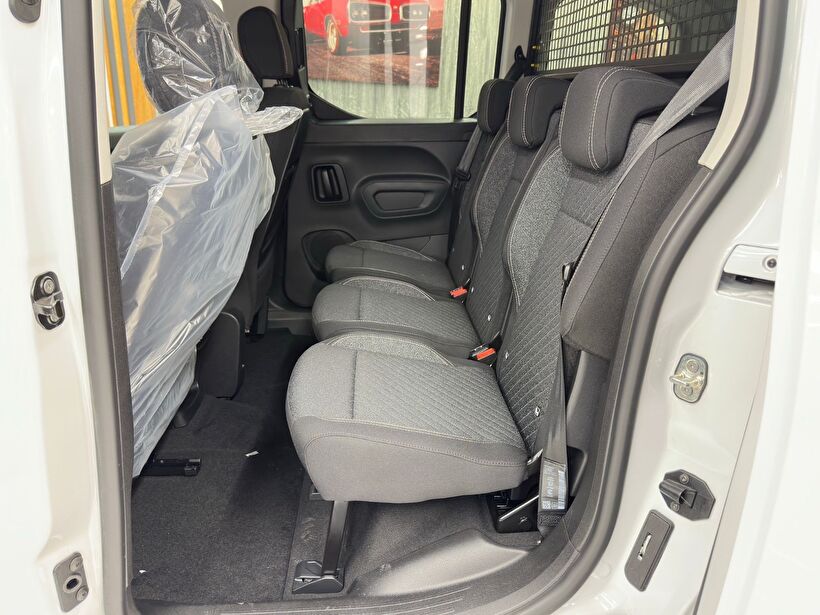 2025 Dizel Otomatik Peugeot Rifter Beyaz Polat Araç Dizayn Otomotiv İnşaat Sanayi Ve Ticaret Limited Şirketi