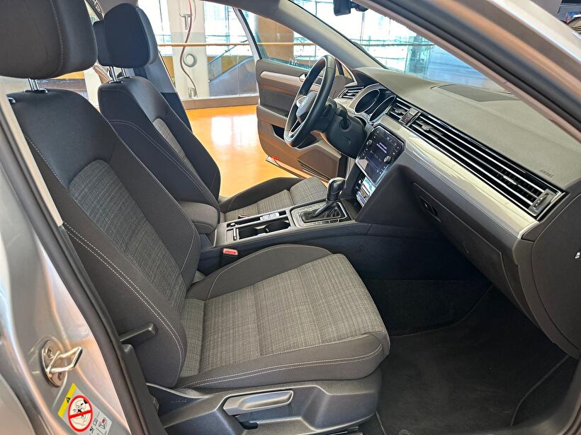2021 Benzin Otomatik Volkswagen Passat Gri Polat Araç Dizayn Otomotiv İnşaat Sanayi Ve Ticaret Limited Şirketi