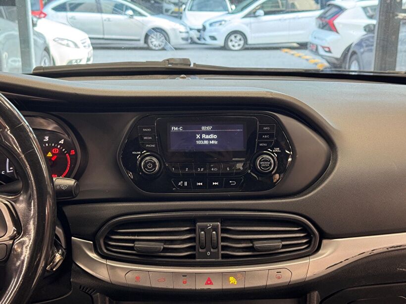 2017 Dizel Manuel Fiat Egea Beyaz Polat Araç Dizayn Otomotiv İnşaat Sanayi Ve Ticaret Limited Şirketi