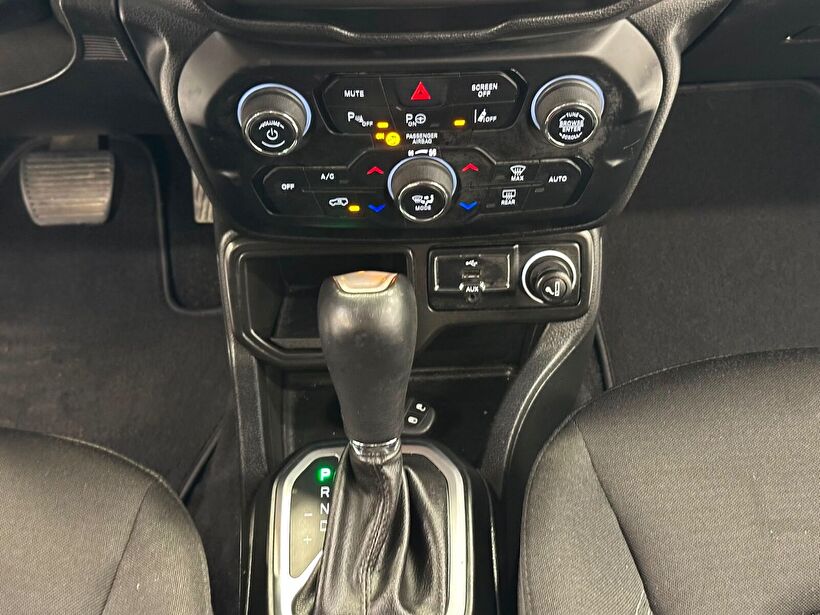 2018 Dizel Otomatik Jeep Renegade Beyaz Polat Araç Dizayn Otomotiv İnşaat Sanayi Ve Ticaret Limited Şirketi