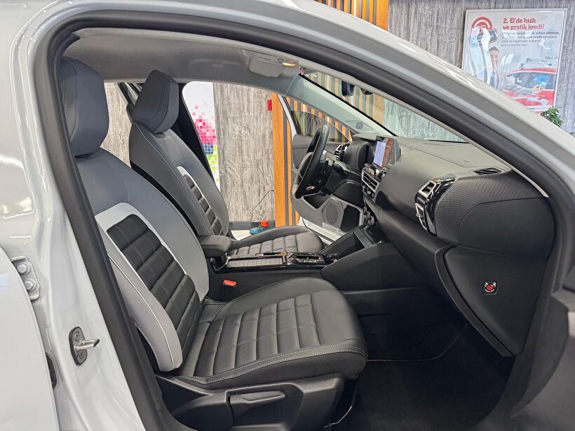 2025 Benzin Otomatik Citroen C4 X Beyaz Polat Araç Dizayn Otomotiv İnşaat Sanayi Ve Ticaret Limited Şirketi