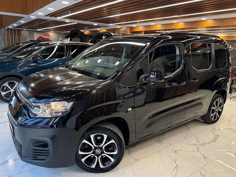 2024 Dizel Otomatik Fiat Doblo Siyah Polat Araç Dizayn Otomotiv İnşaat Sanayi Ve Ticaret Limited Şirketi