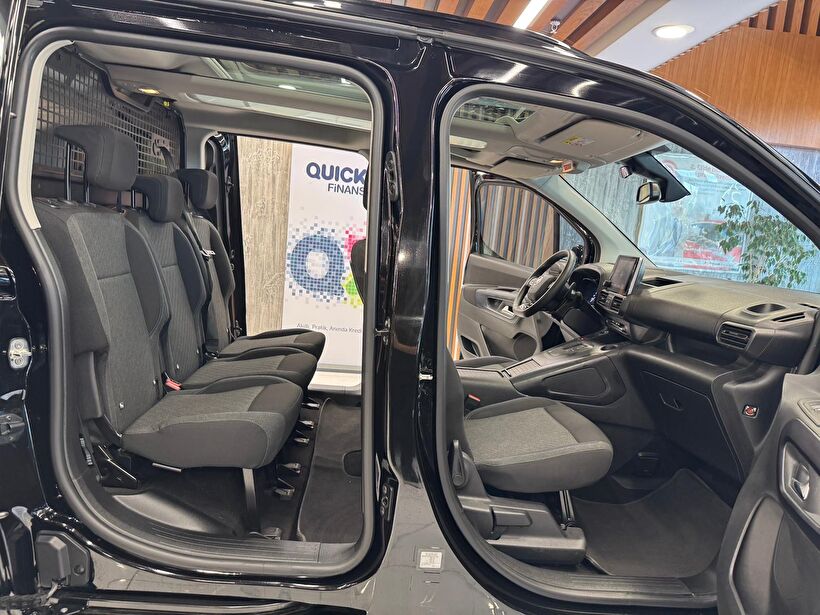 2024 Dizel Otomatik Fiat Doblo Siyah Polat Araç Dizayn Otomotiv İnşaat Sanayi Ve Ticaret Limited Şirketi