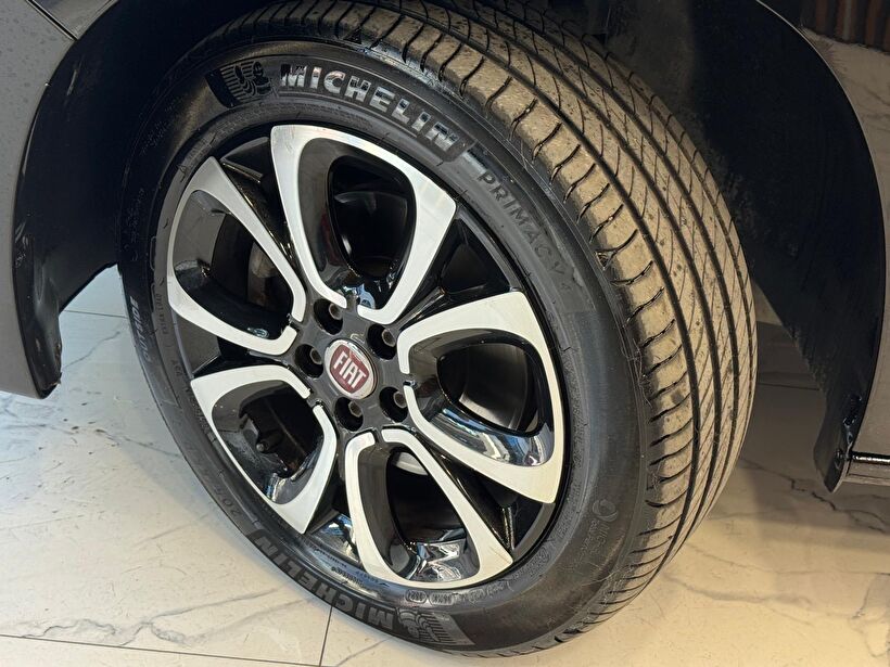 2024 Dizel Otomatik Fiat Doblo Siyah Polat Araç Dizayn Otomotiv İnşaat Sanayi Ve Ticaret Limited Şirketi