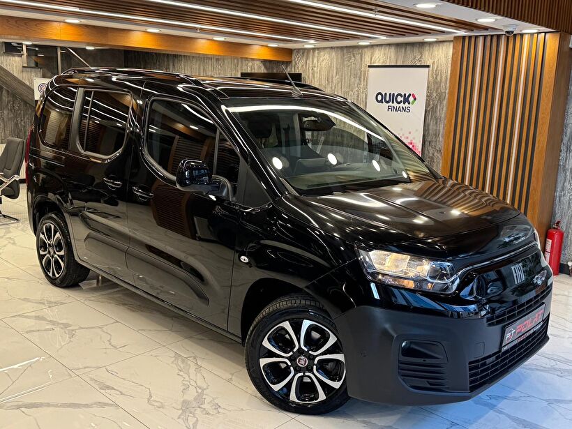 2024 Dizel Otomatik Fiat Doblo Siyah Polat Araç Dizayn Otomotiv İnşaat Sanayi Ve Ticaret Limited Şirketi