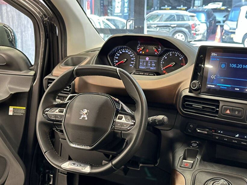 2022 Dizel Otomatik Peugeot Rifter Gri Polat Araç Dizayn Otomotiv İnşaat Sanayi Ve Ticaret Limited Şirketi