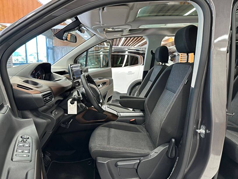 2022 Dizel Otomatik Peugeot Rifter Gri Polat Araç Dizayn Otomotiv İnşaat Sanayi Ve Ticaret Limited Şirketi