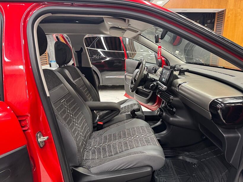 2017 Benzin Otomatik Citroen C4 Kırmızı Polat Araç Dizayn Otomotiv İnşaat Sanayi Ve Ticaret Limited Şirketi