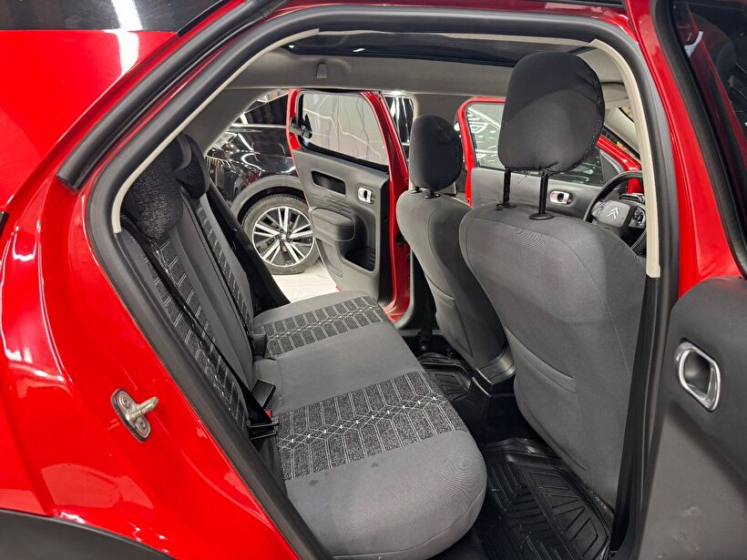 2017 Benzin Otomatik Citroen C4 Kırmızı Polat Araç Dizayn Otomotiv İnşaat Sanayi Ve Ticaret Limited Şirketi