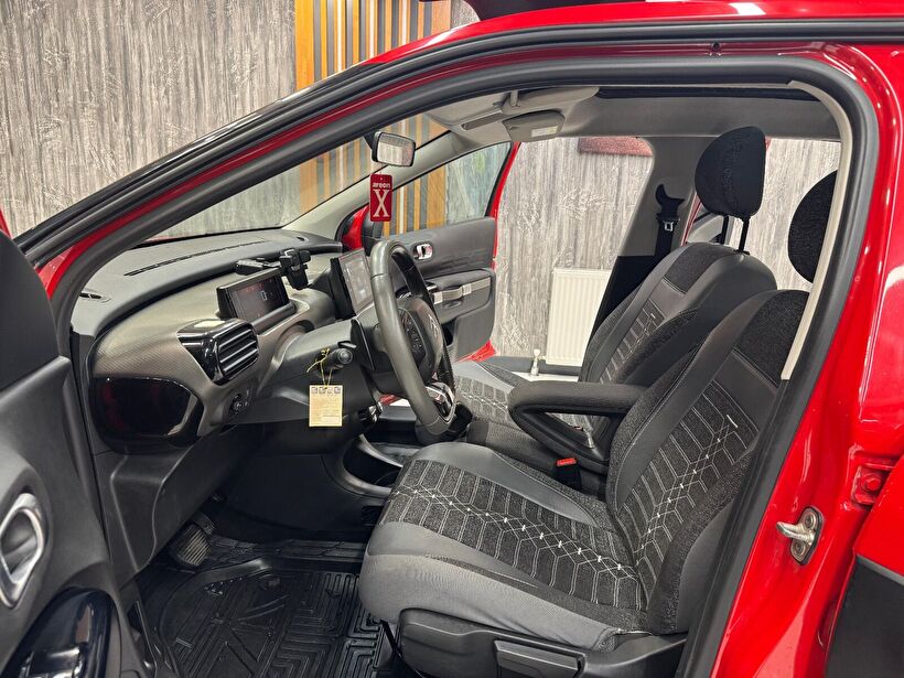 2017 Benzin Otomatik Citroen C4 Kırmızı Polat Araç Dizayn Otomotiv İnşaat Sanayi Ve Ticaret Limited Şirketi
