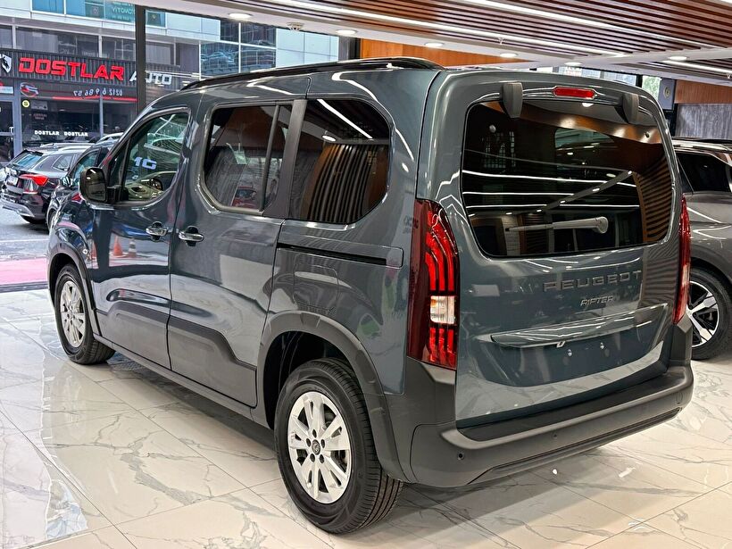 2024 Dizel Otomatik Peugeot Rifter Mavi Polat Araç Dizayn Otomotiv İnşaat Sanayi Ve Ticaret Limited Şirketi