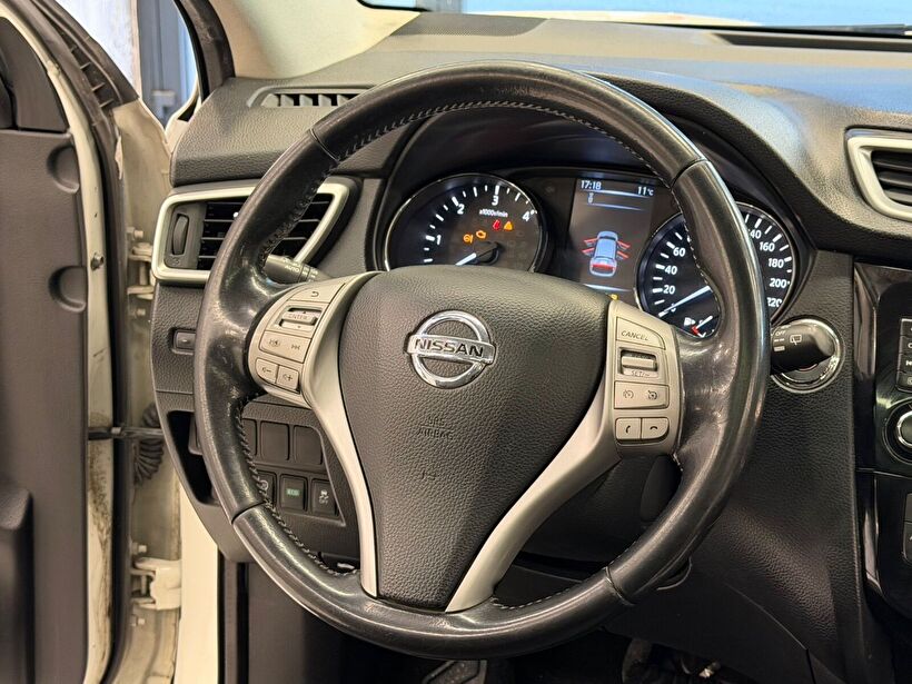 2015 Dizel Otomatik Nissan Qashqai Beyaz Polat Araç Dizayn Otomotiv İnşaat Sanayi Ve Ticaret Limited Şirketi