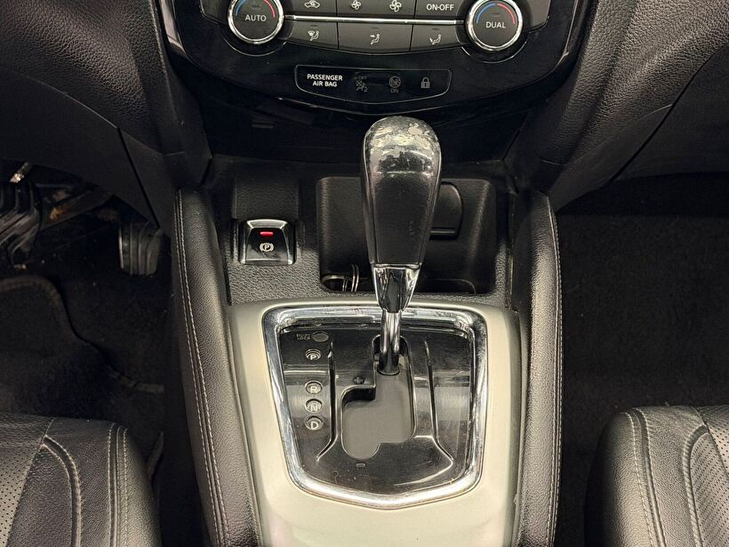 2015 Dizel Otomatik Nissan Qashqai Beyaz Polat Araç Dizayn Otomotiv İnşaat Sanayi Ve Ticaret Limited Şirketi
