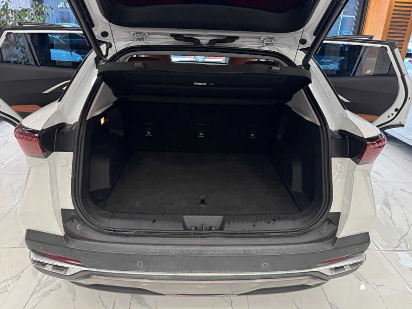 2024 Benzin Otomatik Chery Omoda 5 Beyaz Polat Araç Dizayn Otomotiv İnşaat Sanayi Ve Ticaret Limited Şirketi