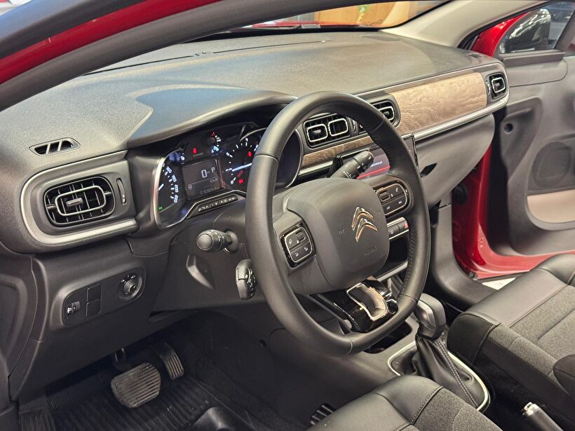 2024 Benzin Otomatik Citroen C3 Kırmızı Polat Araç Dizayn Otomotiv İnşaat Sanayi Ve Ticaret Limited Şirketi