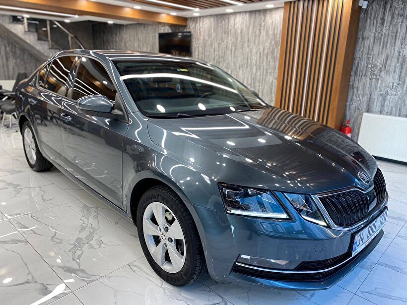 2018 Dizel Otomatik Skoda Octavia Gri Polat Araç Dizayn Otomotiv İnşaat Sanayi Ve Ticaret Limited Şirketi