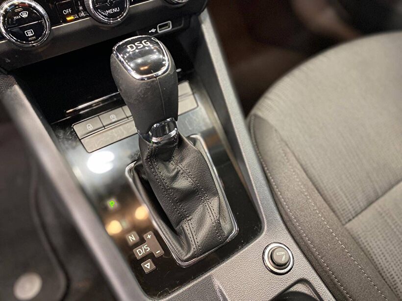 2018 Dizel Otomatik Skoda Octavia Gri Polat Araç Dizayn Otomotiv İnşaat Sanayi Ve Ticaret Limited Şirketi