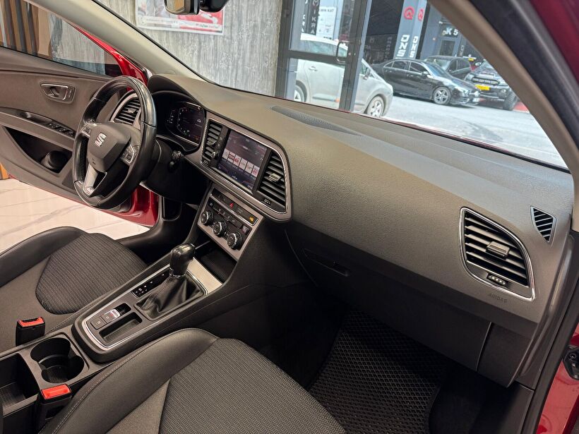 2019 Dizel Otomatik Seat Leon Kırmızı Polat Araç Dizayn Otomotiv İnşaat Sanayi Ve Ticaret Limited Şirketi