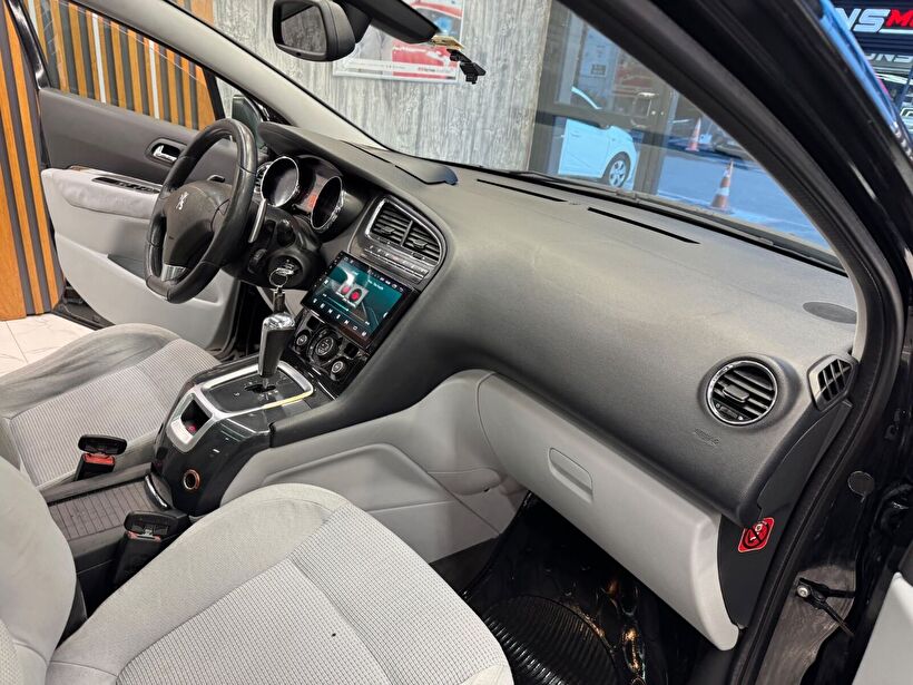2011 Dizel Otomatik Peugeot 5008 Siyah Polat Araç Dizayn Otomotiv İnşaat Sanayi Ve Ticaret Limited Şirketi