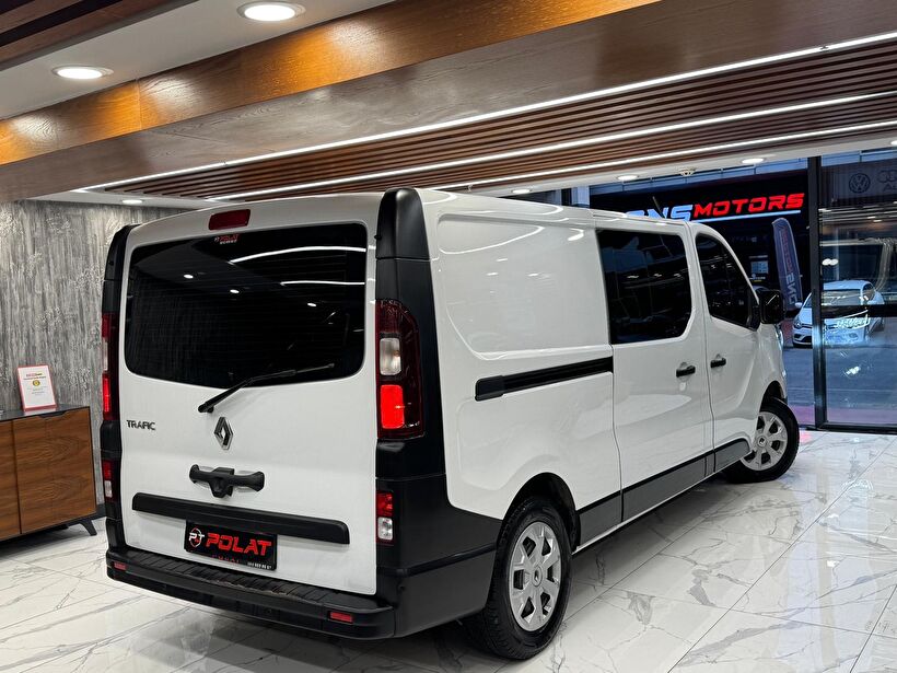 2023 Dizel Otomatik Renault Trafic Combi Beyaz Polat Araç Dizayn Otomotiv İnşaat Sanayi Ve Ticaret Limited Şirketi