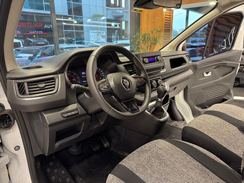 2023 Dizel Otomatik Renault Trafic Combi Beyaz Polat Araç Dizayn Otomotiv İnşaat Sanayi Ve Ticaret Limited Şirketi
