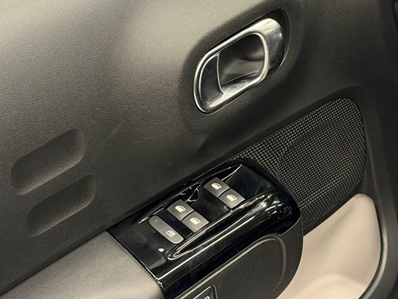 2021 Benzin Otomatik Citroen C3 Füme Polat Araç Dizayn Otomotiv İnşaat Sanayi Ve Ticaret Limited Şirketi