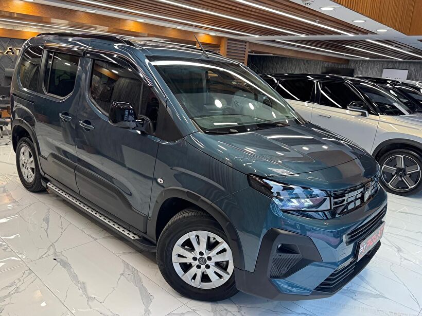 2024 Dizel Otomatik Peugeot Rifter Mavi Polat Araç Dizayn Otomotiv İnşaat Sanayi Ve Ticaret Limited Şirketi