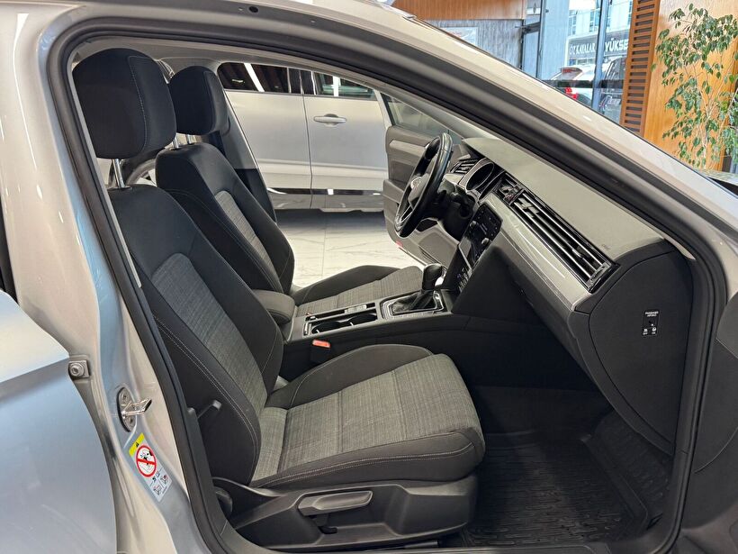 2021 Benzin Otomatik Volkswagen Passat Gri Polat Araç Dizayn Otomotiv İnşaat Sanayi Ve Ticaret Limited Şirketi