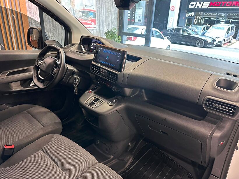 2025 Dizel Otomatik Peugeot Partner Beyaz Polat Araç Dizayn Otomotiv İnşaat Sanayi Ve Ticaret Limited Şirketi