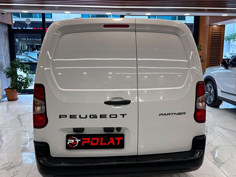 2025 Dizel Otomatik Peugeot Partner Beyaz Polat Araç Dizayn Otomotiv İnşaat Sanayi Ve Ticaret Limited Şirketi
